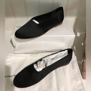 Vince Maxwell 2 Black FB flats NWT